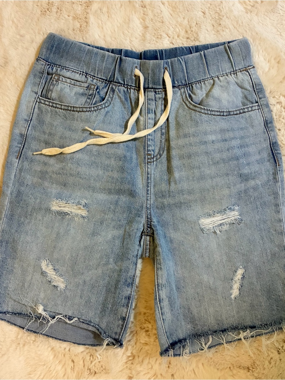 Women’s Rewash Denim Light Blue Washed, cut off stretch Bermuda shorts, Size S